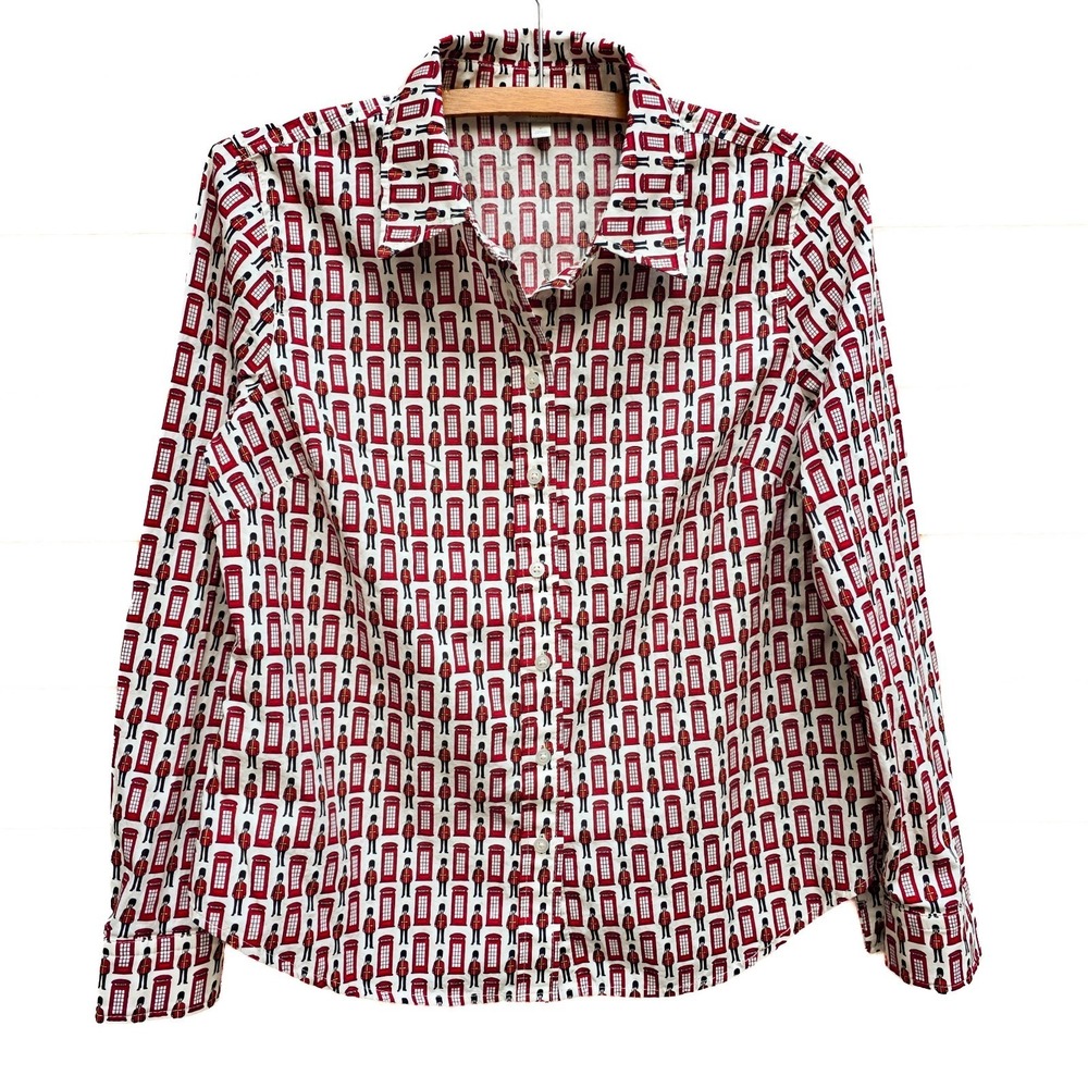 Talbots Petite London Print Shirt Red Phone Booth Guards Novelty Cotton ButtonUp - Picture 2 of 7